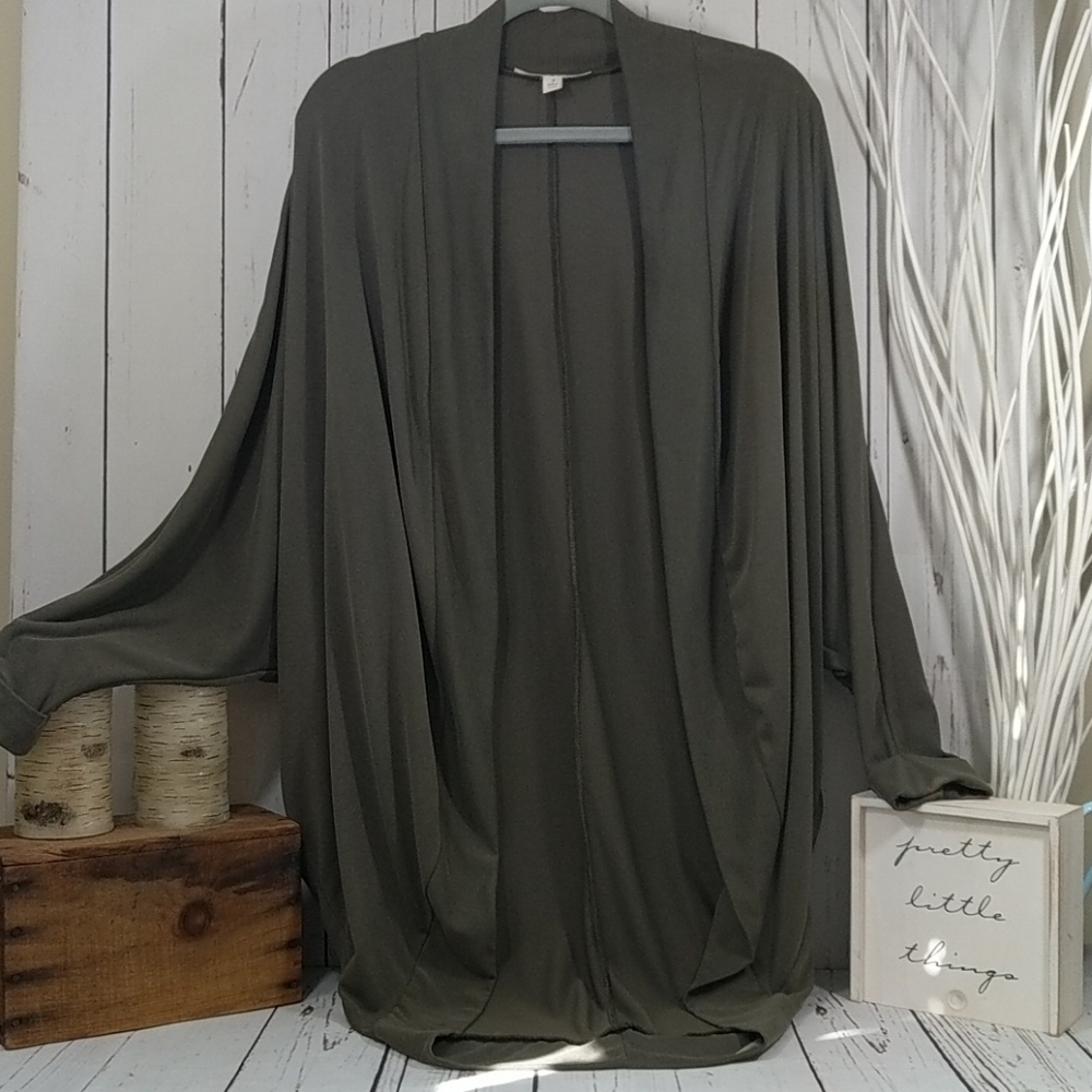 Mi Ami Sage Green Slouchy Oversized Boho Cardigan Dolman Shawl Wrap Women Small